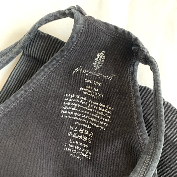 NEW Free People Movement Happiness Runs Long Crop Tank - Picture 8 of 12